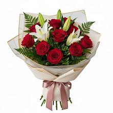 Букет цветов из:  Лилии и Розы в Розе Челябинской области