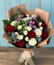 Букет цветов из:  Розы и Альстромерии в Розе Челябинской области