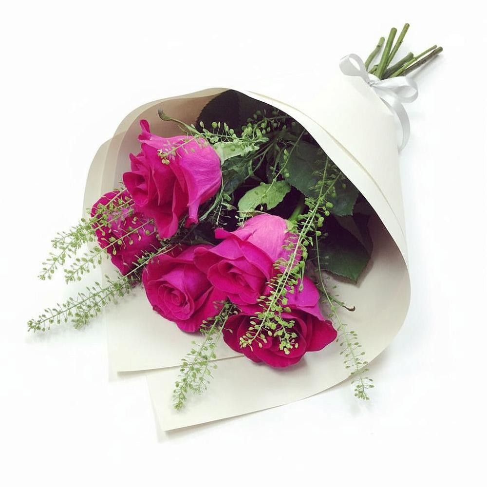 Букет цветов из: Розы в Розе Челябинской области