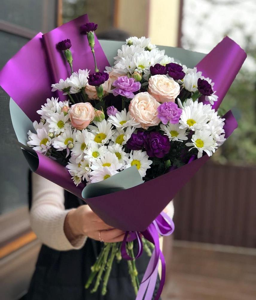 Букет цветов из: Хризантемы, Гвоздики и Розы в Розе Челябинской области