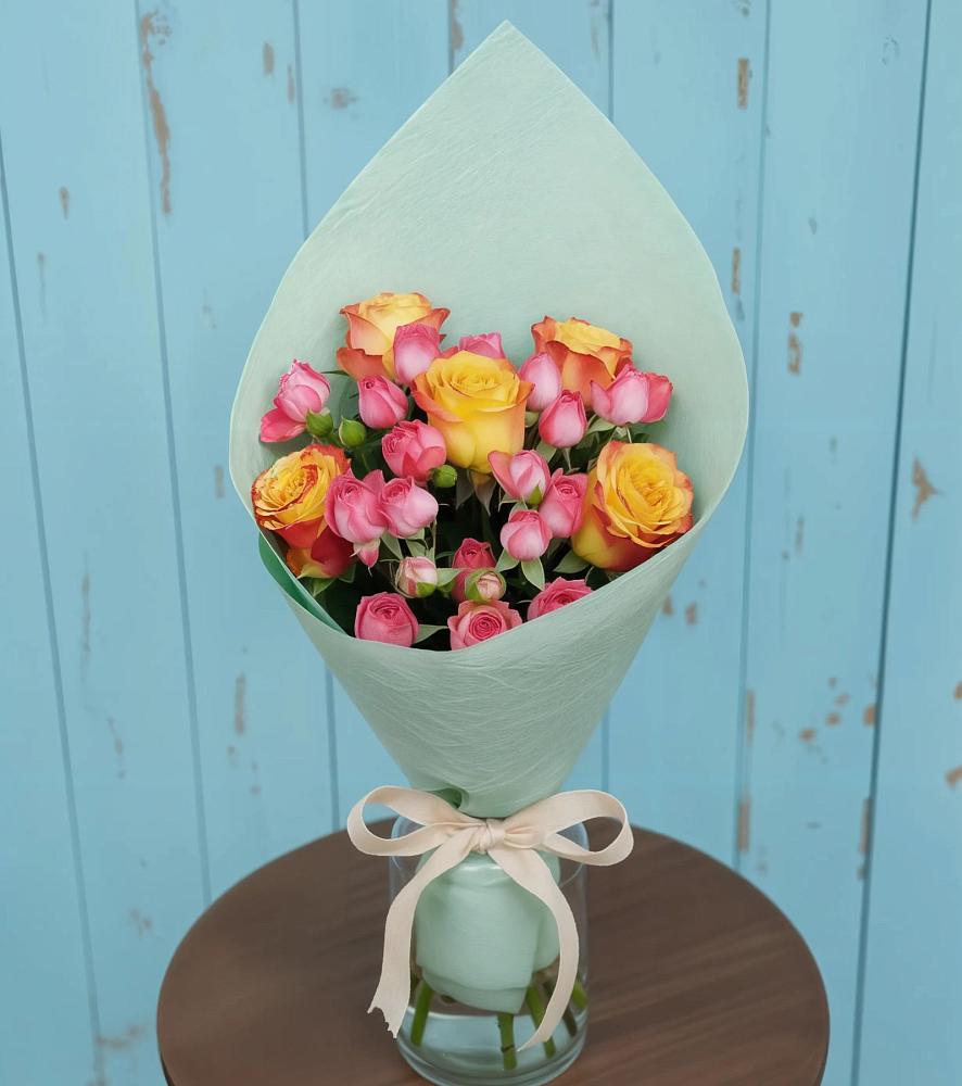 Букет цветов из: Розы в Розе Челябинской области