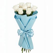 Букет 7 белых роз Проуд в Розе Челябинской области