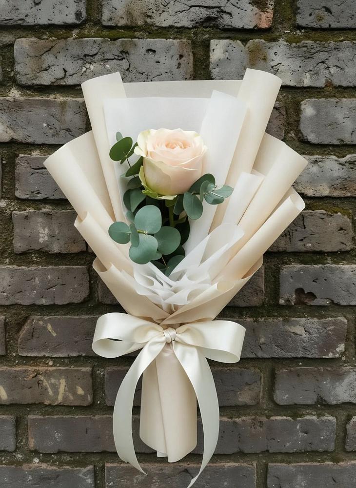 Букет цветов из: Розы в Розе Челябинской области