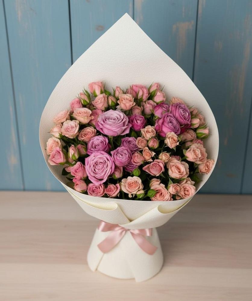 Букет цветов из: Розы в Розе Челябинской области