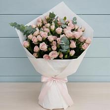 Букет цветов из:  Розы в Розе Челябинской области