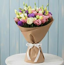 Букет цветов из:  Лизиантусы в Розе Челябинской области