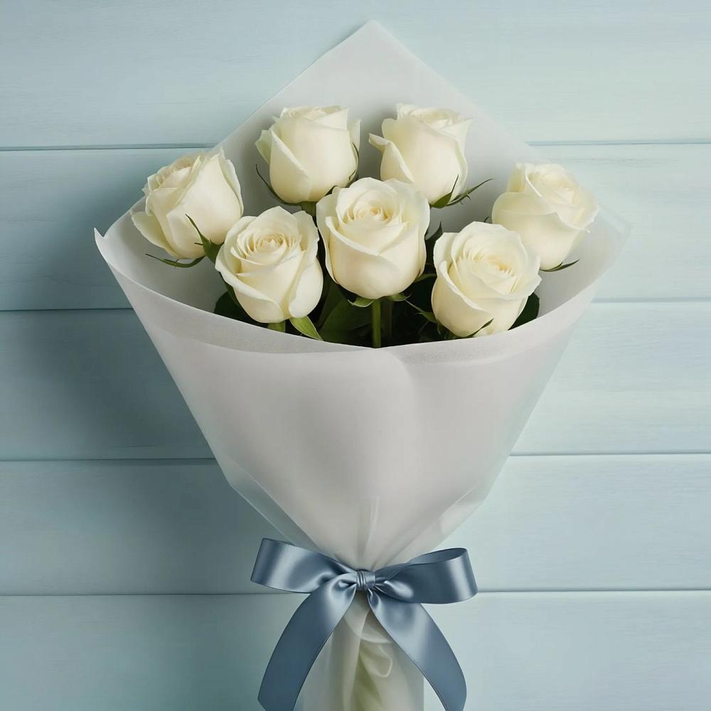 Букет 7 Белых роз Эдлесс Лав в Розе Челябинской области